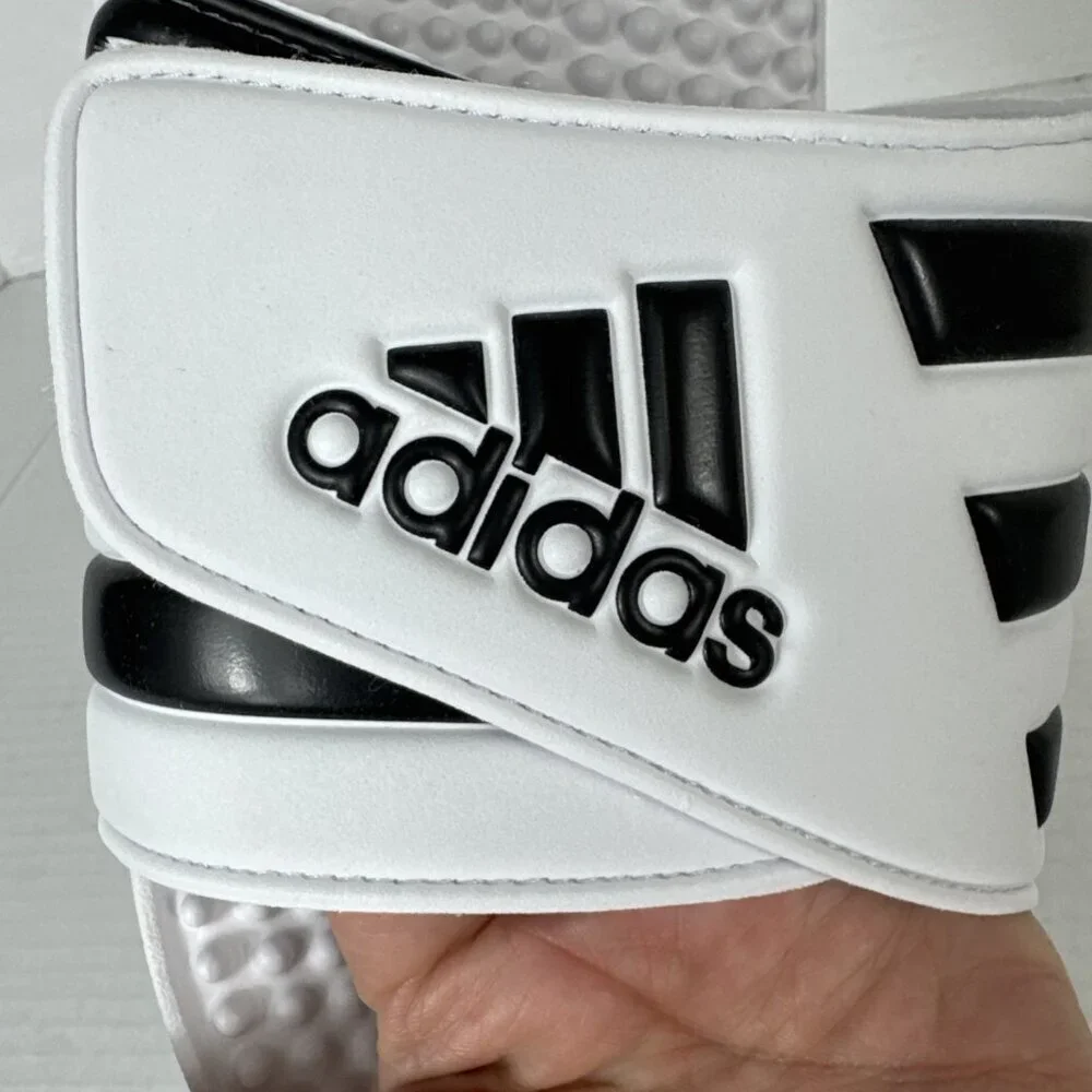 Adidas Adissage Men's US17 Unisex White/Black Sandals Slides Massage‎ NWOB 9425